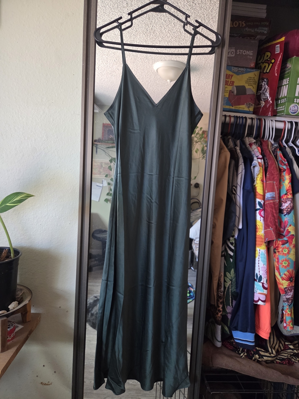 Quince NWOT 100% Washable Silk Slip Dress - Dark Green - Picture 4 of 12